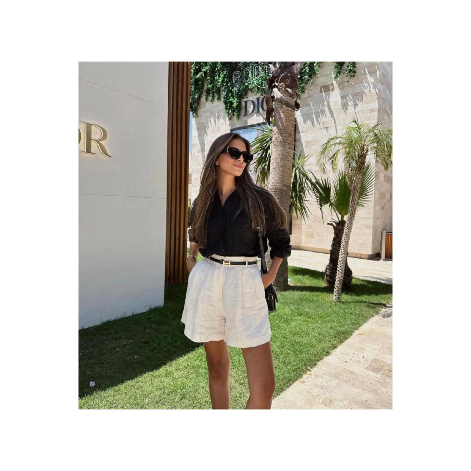 Черный ремень из искусственной кожи с пряжкой H, 1 шт. (длина 105 см Ширина 2 см) 
Черный ремень из искусственной кожи с пряжкой H, 1 шт. (длина 105 см Ширина 2 см)