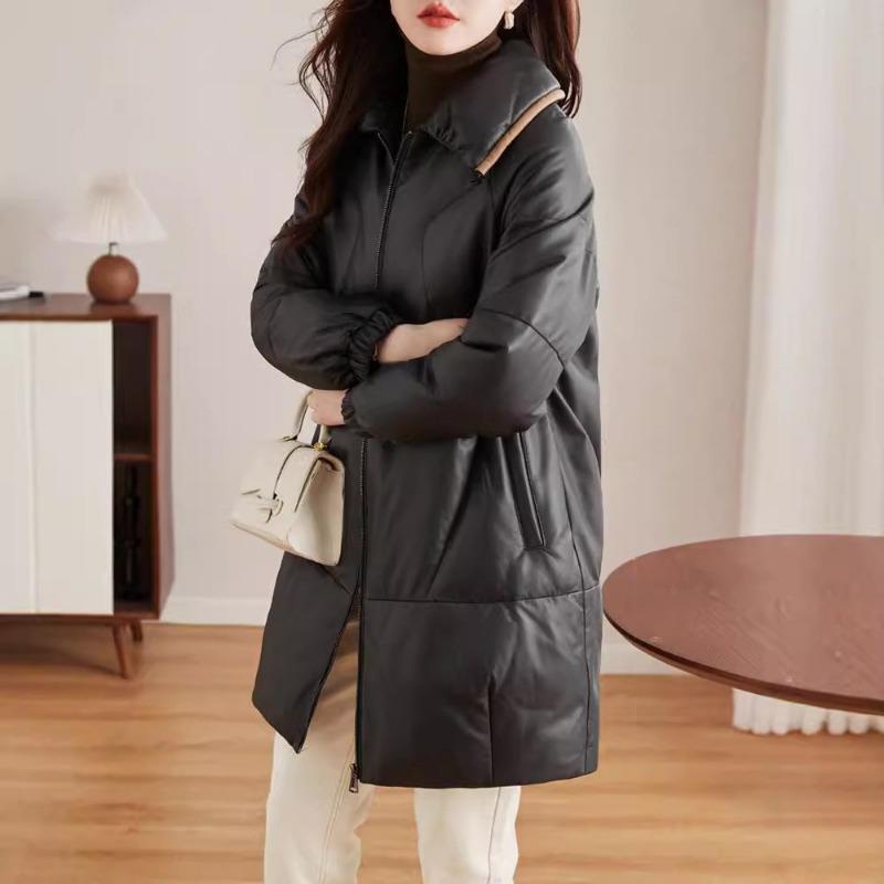 Женская куртка из натуральной кожи на гусином пуху, зимняя, новая мода, большой размер, свободная, овчина, пальто средней длины, утолщенное 4XL
Женская куртка из натуральной кожи на гусином пуху, зимняя, новая мода, большой размер, свободная, овчина, пальто средней длины, утолщенное 4XL