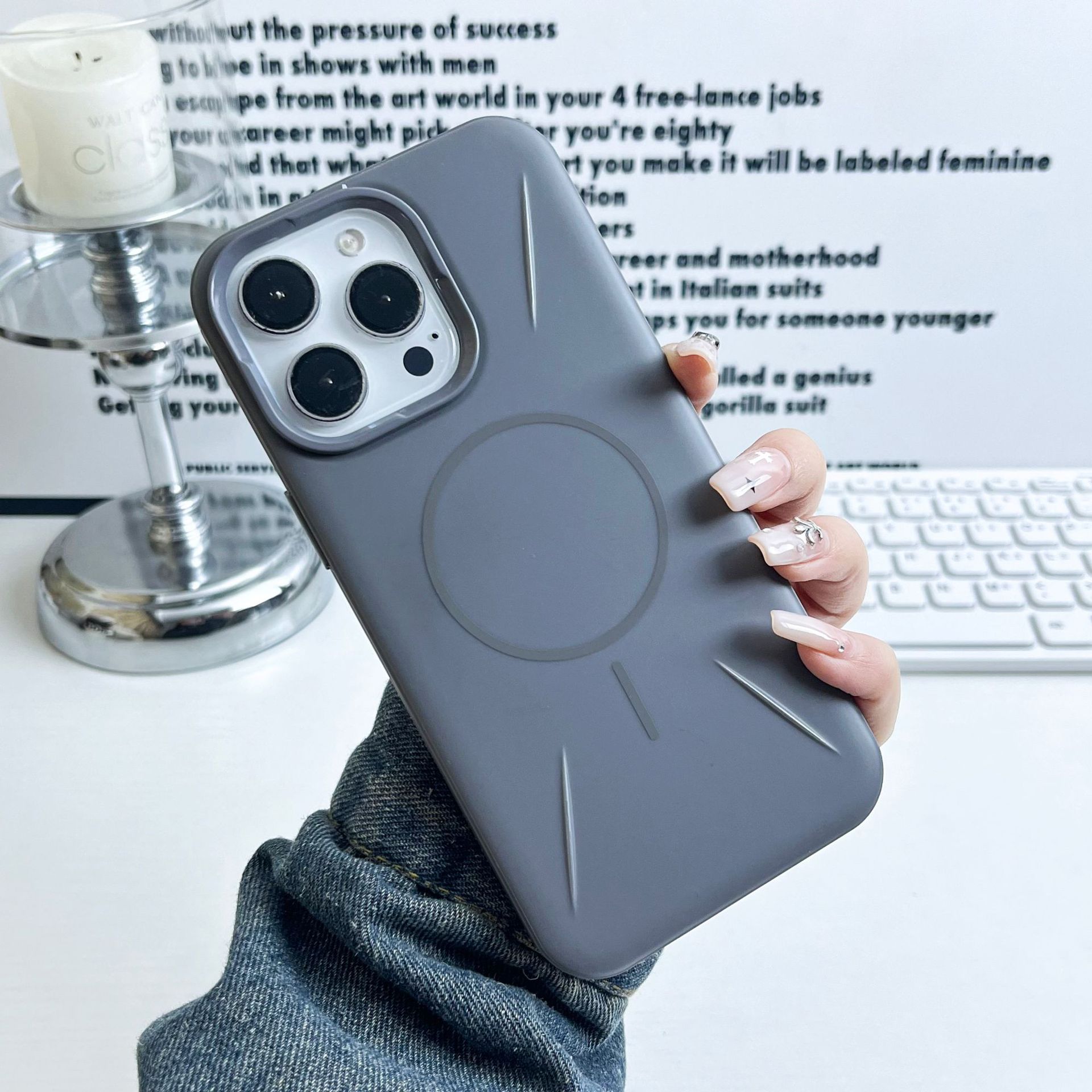 Applicable to iPhone17PM mobile phone case, Apple 16PM fine circle magnetic official skin absorbent matte 15 anti-drop protective case iPhone 17 Air
Applicable to iPhone17PM mobile phone case, Apple 16PM fine circle magnetic official skin absorbent matte 15 anti-drop protective case iPhone 17 Air