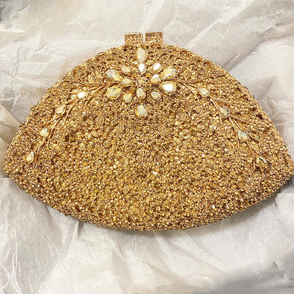 Large Size Women Rhinestone Evening Bag Bridal Stones Clutches Bags Diamond Wedding Top-Handle Purse Crystal Wedding Party 25cmX16.5cmX7.5cm
Large Size Women Rhinestone Evening Bag Bridal Stones Clutches Bags Diamond Wedding Top-Handle Purse Crystal Wedding Party 25cmX16.5cmX7.5cm