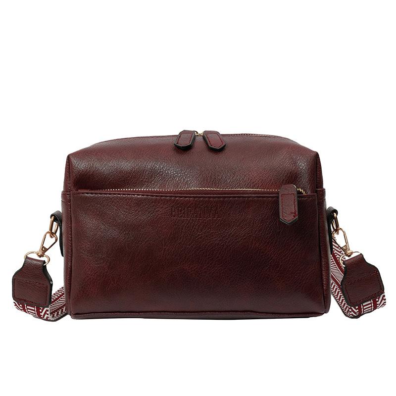 Women Shoulder Crossbody Bags Leather Fashionable riple Zip Cell Phone Crossbody Bag With Colored Shoulder Strap Strap Handbags темно-червоний колір
Women Shoulder Crossbody Bags Leather Fashionable riple Zip Cell Phone Crossbody Bag With Colored Shoulder Strap Strap Handbags темно-червоний колір