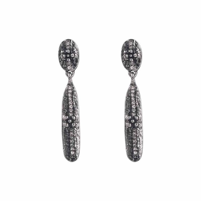 Vintage Charms Metal Long Pendant Earrings for Women Fashion Design Oval Geometry Drop Earrings Personality Party Zircon медный
Vintage Charms Metal Long Pendant Earrings for Women Fashion Design Oval Geometry Drop Earrings Personality Party Zircon медный