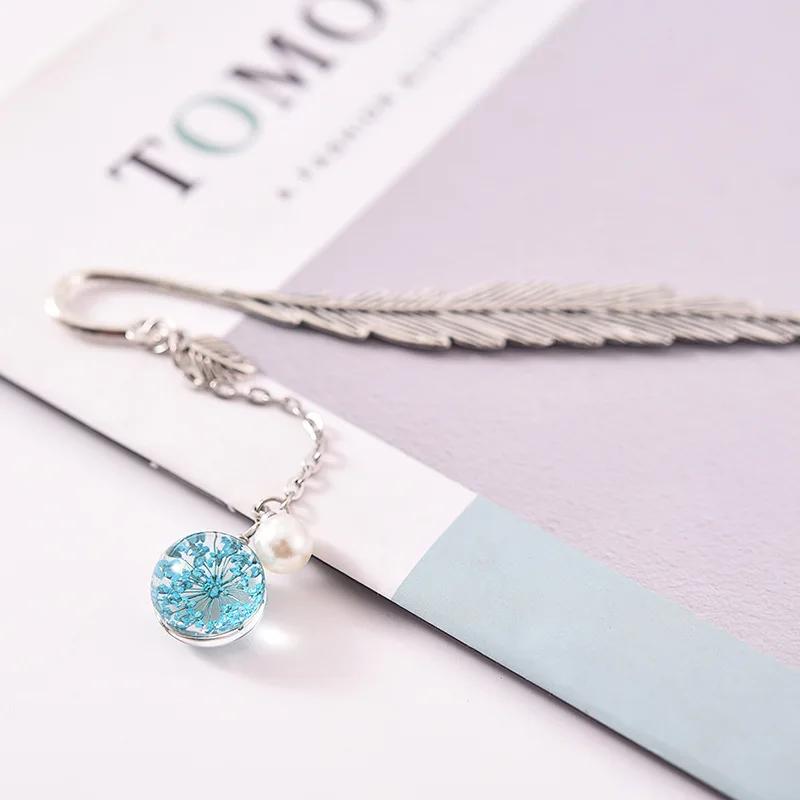 1PC Retro Vintage Bookmark Creative Metal Bookmarks Promotional Gift Stationery Film Book Mark Back To School
1PC Retro Vintage Bookmark Creative Metal Bookmarks Promotional Gift Stationery Film Book Mark Back To School