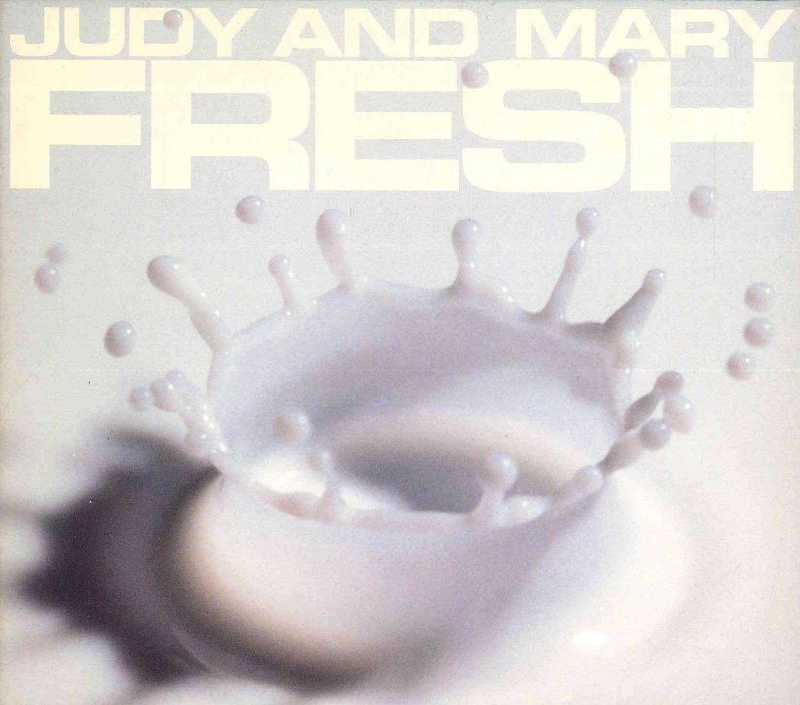 CD JUDY MARY FRESH JUDY AND MARY YUKI Tack an ESCB2110PROMO Epic 2000 Japan Obi Japanese PopRock
CD JUDY MARY FRESH JUDY AND MARY YUKI Tack an ESCB2110PROMO Epic 2000 Japan Obi Japanese PopRock