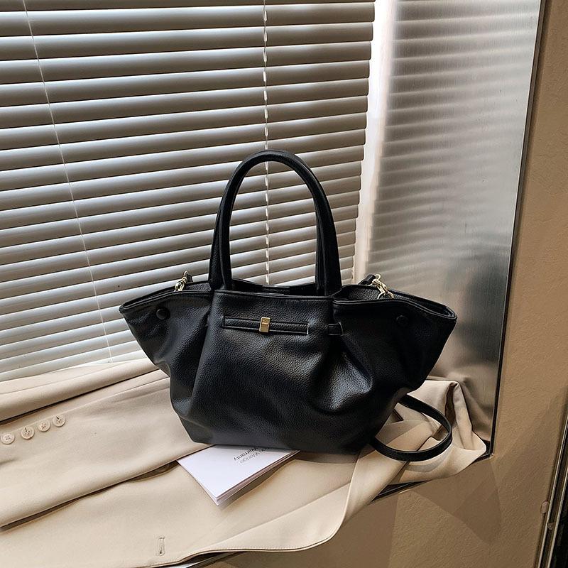 Новая простая и модная сумка-тоут большой емкости, ручная сумка New York, повседневная сумка через плечо
Новая простая и модная сумка-тоут большой емкости, ручная сумка New York, повседневная сумка через плечо