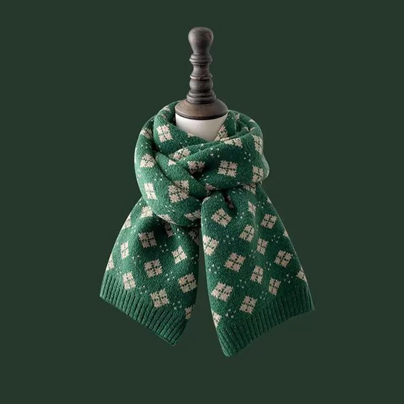 Christmas Red Scarf Men And Women Winter Korean Style Double-sided Flower Warm Scarf Christmas Gift Mountaineering Scarf one size зелёный
Christmas Red Scarf Men And Women Winter Korean Style Double-sided Flower Warm Scarf Christmas Gift Mountaineering Scarf one size зелёный