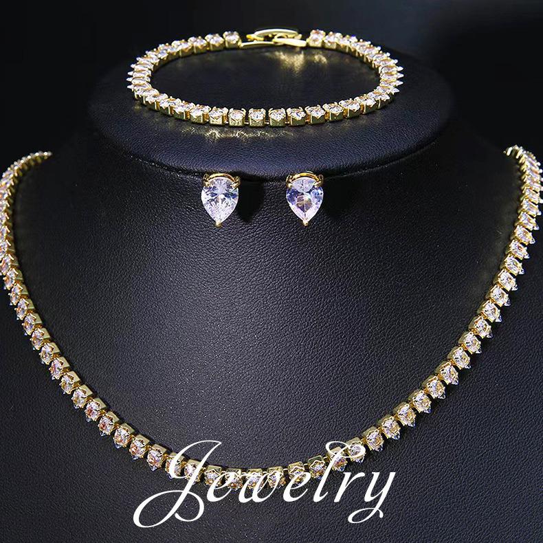 Korean Bridal Teardrop Zircon Necklace, Earrings & Bracelet Set - Light Luxury Wedding/Bridesmaid Accessories
Korean Bridal Teardrop Zircon Necklace, Earrings & Bracelet Set - Light Luxury Wedding/Bridesmaid Accessories