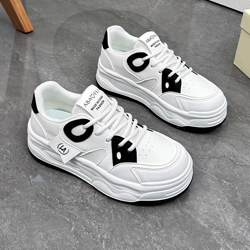 Белые туфли для женщин, новые осенние студенческие универсальные повседневные кроссовки на модной платформе 40
Белые туфли для женщин, новые осенние студенческие универсальные повседневные кроссовки на модной платформе 40