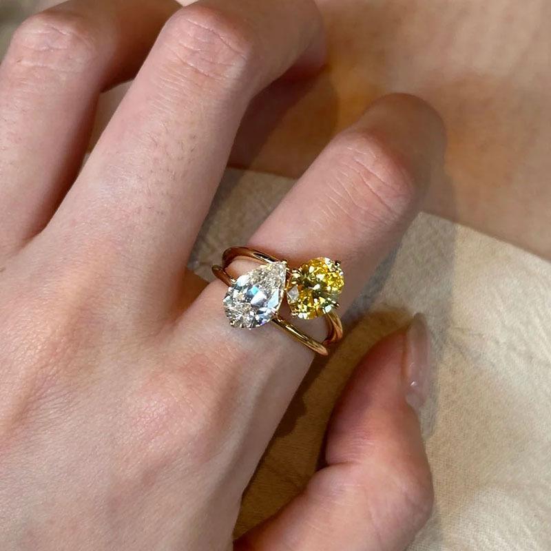 Simple and high-fashion double color white Yellow gemstone rings for women silver 925 design ring luxury party jewelry gifts resizable жёлтый
Simple and high-fashion double color white Yellow gemstone rings for women silver 925 design ring luxury party jewelry gifts resizable жёлтый