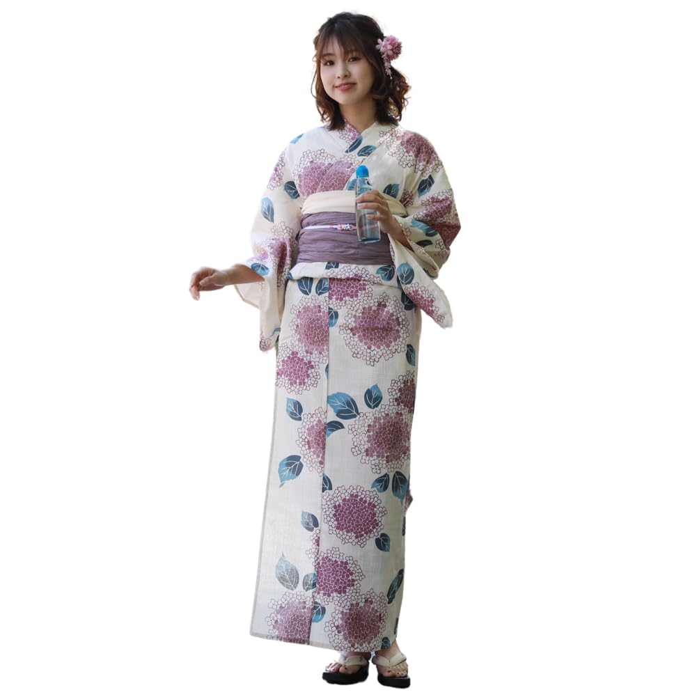 Yukata Ladies Luxury cotton linen yukata set hydrangeas and blue leaves on ecru Japanese Nadeshiko Set, 3-piece Fuji-colored material
Yukata Ladies Luxury cotton linen yukata set hydrangeas and blue leaves on ecru Japanese Nadeshiko Set, 3-piece Fuji-colored material