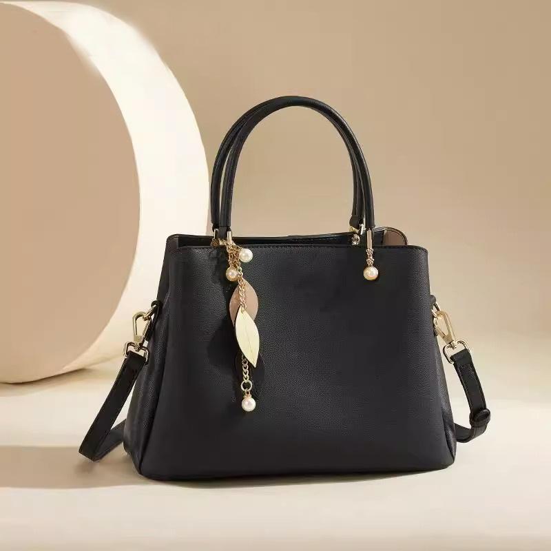 Mom bag 2025 new wedding bag light luxury atmosphere high sense handbag large capacity shoulder messenger women s bag чёрный
Mom bag 2025 new wedding bag light luxury atmosphere high sense handbag large capacity shoulder messenger women s bag чёрный