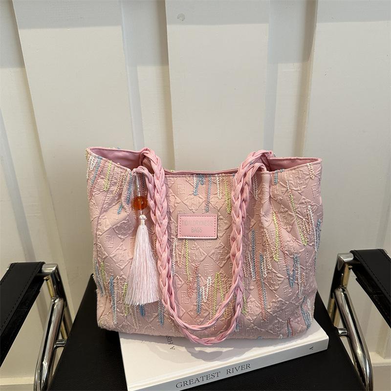 Class simple and fashionable large-capacity bag women s 2025 new casual striped shoulder college student tote bag білий
Class simple and fashionable large-capacity bag women s 2025 new casual striped shoulder college student tote bag білий
