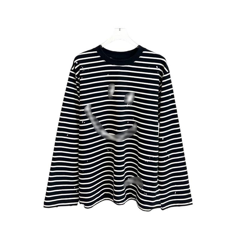 2025 Winter Graffiti Smiley Face Long Sleeve Street Style T-shirt S
2025 Winter Graffiti Smiley Face Long Sleeve Street Style T-shirt S
