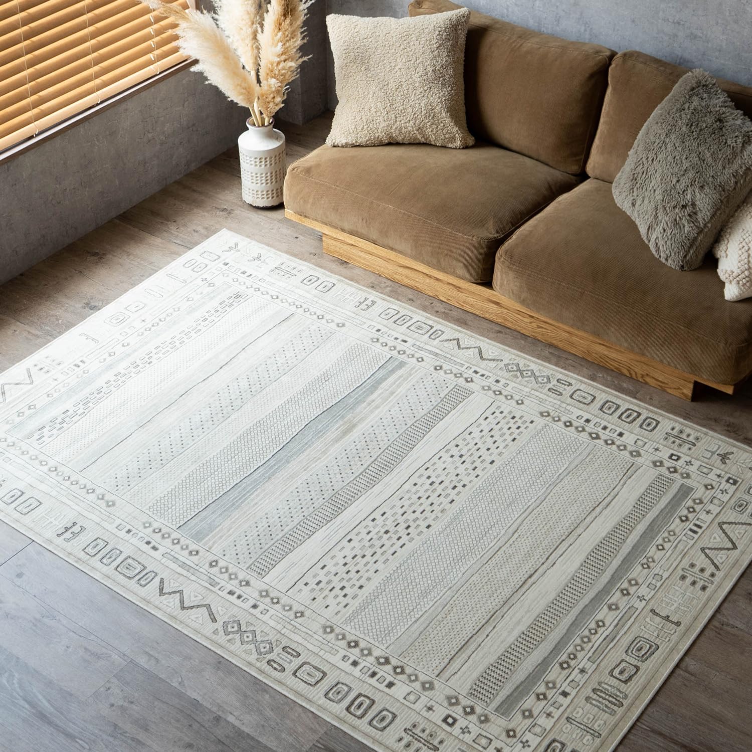 Саян Саян Gabe Pattern Ковер Royal Palace 14692 195x195 2 Татами Бежевый Тонкий бежевый
Саян Саян Gabe Pattern Ковер Royal Palace 14692 195x195 2 Татами Бежевый Тонкий бежевый