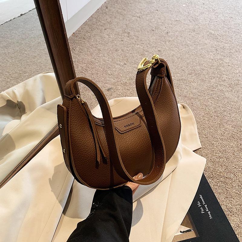 Женская сумка Urban Simple на одно плечо, диагональная, повседневная, модная сумка кофейный
Женская сумка Urban Simple на одно плечо, диагональная, повседневная, модная сумка кофейный