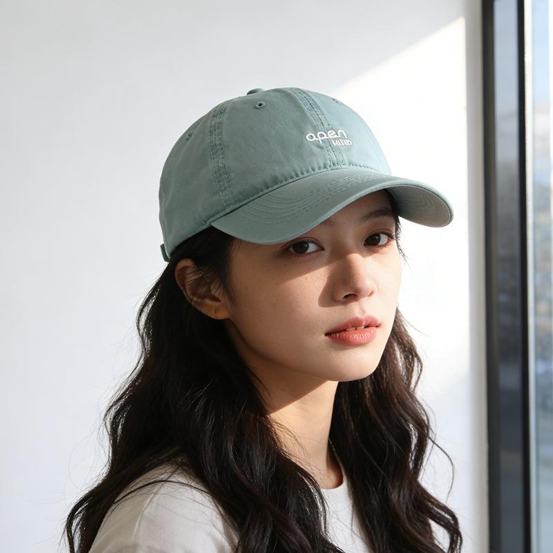2026 new Korean versatile atmosphere cap with a small face and a large brim for sunshade and sun protection M(56-58cm)
2026 new Korean versatile atmosphere cap with a small face and a large brim for sunshade and sun protection M(56-58cm)