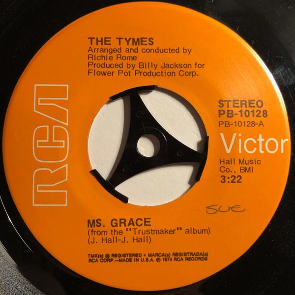 7inch Record TYMES - Ms. Grace / The Crutch PB10128 RCA Victor 1973 US Soul/Funk Used
7inch Record TYMES - Ms. Grace / The Crutch PB10128 RCA Victor 1973 US Soul/Funk Used