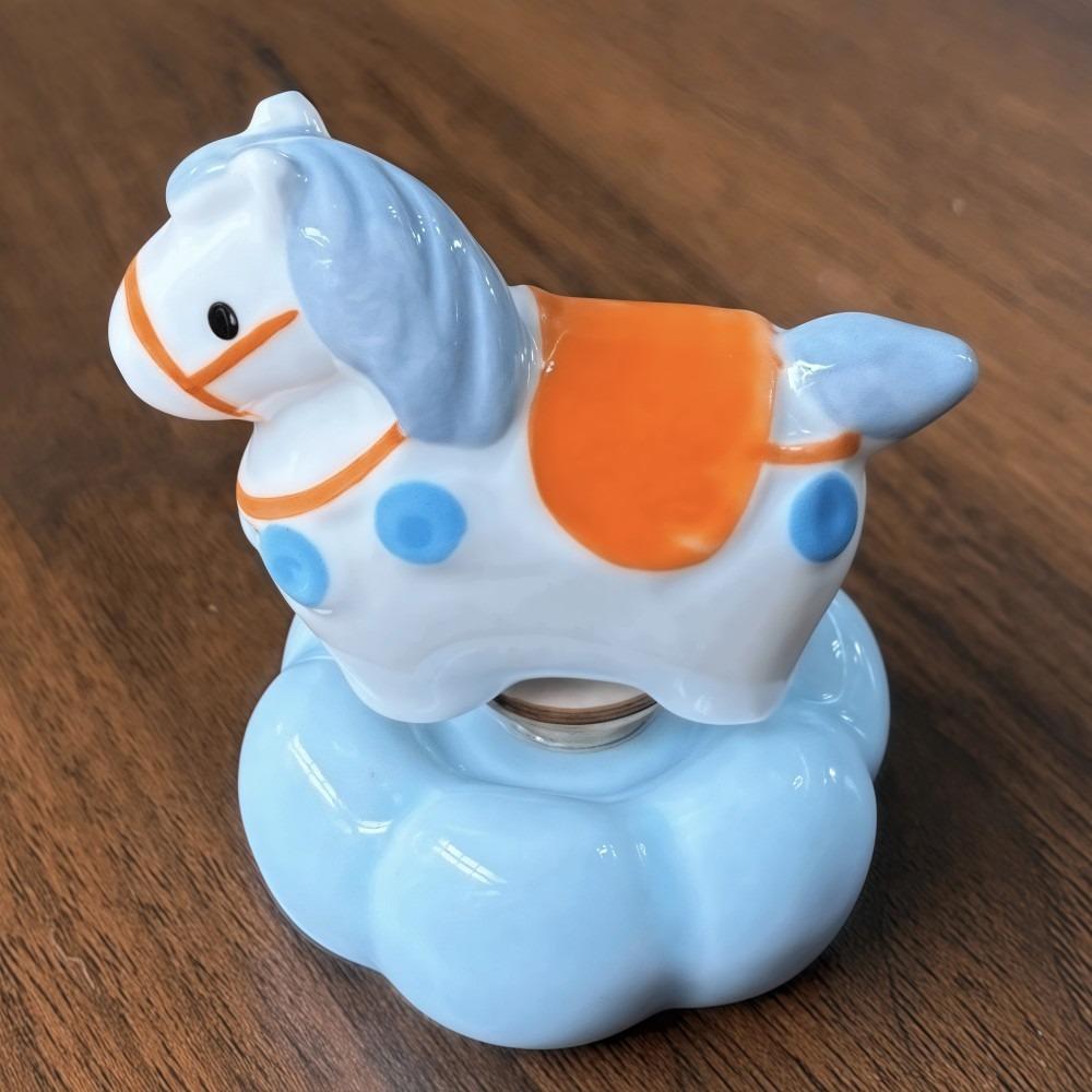 Toys Ceramic Little Horse Fidget Stress Relief Novelty Spinning Pony Toy New Year Theme Chinese Style Rotating Horse Statues
Toys Ceramic Little Horse Fidget Stress Relief Novelty Spinning Pony Toy New Year Theme Chinese Style Rotating Horse Statues