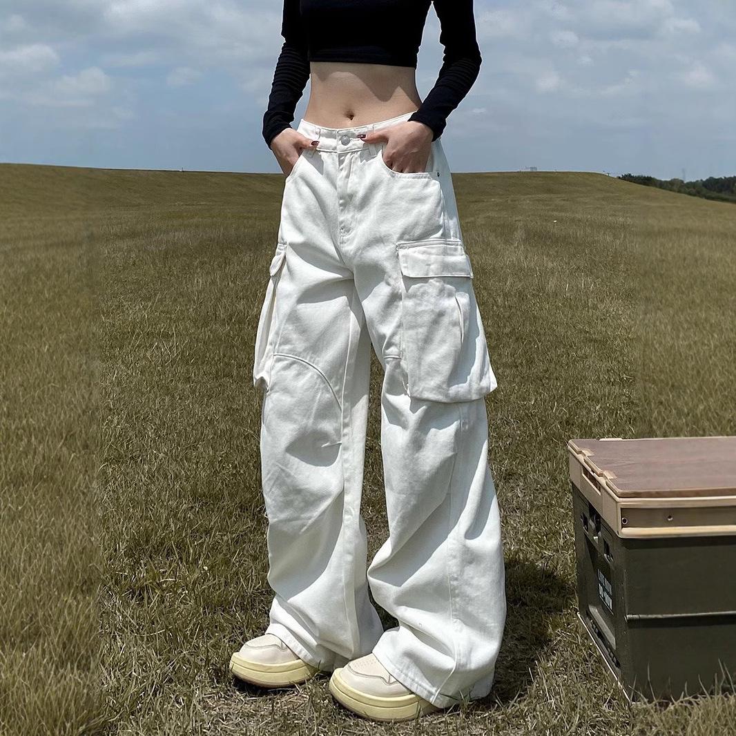 Unisex Retro White Pleated Cargo Pants: Versatile, Slimming, Loose Straight-Leg Design with Multiple Pockets. Extra Large
Unisex Retro White Pleated Cargo Pants: Versatile, Slimming, Loose Straight-Leg Design with Multiple Pockets. Extra Large