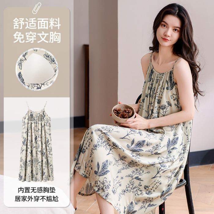 Spot with chest pad ice and snow silk suspender nightdress trendy women s summer long dress sexy ice silk loungewear 160(M)
Spot with chest pad ice and snow silk suspender nightdress trendy women s summer long dress sexy ice silk loungewear 160(M)