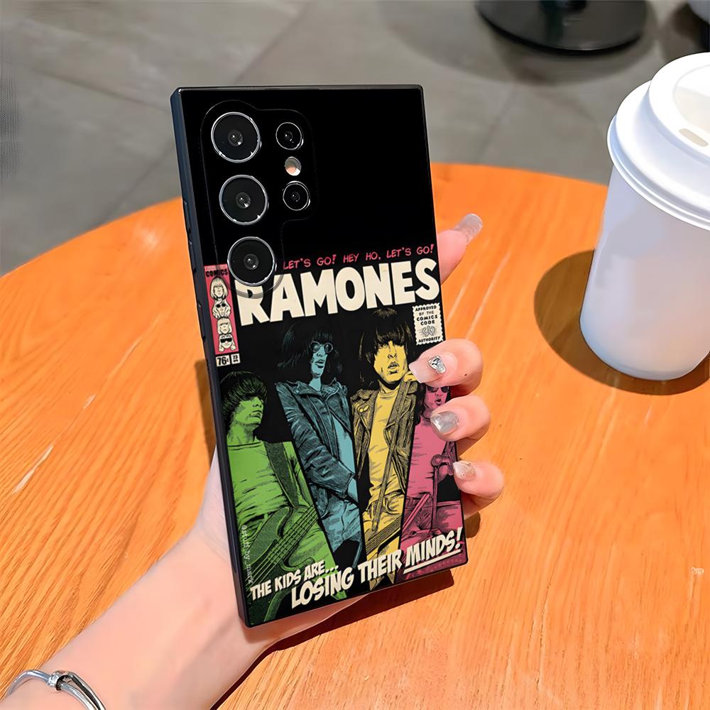 Band R-RAMONES Phone Case For Samsung S26 S25 Ultra S24 S23 Fe S22 S20 S21 Plus A54 A34 A53 A16 Back Cover Samsung s23plus
Band R-RAMONES Phone Case For Samsung S26 S25 Ultra S24 S23 Fe S22 S20 S21 Plus A54 A34 A53 A16 Back Cover Samsung s23plus