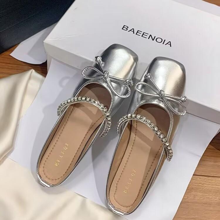 Bow French evening wind bag head half slippers women s 2025 spring new outer wear empty rhinestone women s shoes cool slippers 40 бежевий
Bow French evening wind bag head half slippers women s 2025 spring new outer wear empty rhinestone women s shoes cool slippers 40 бежевий