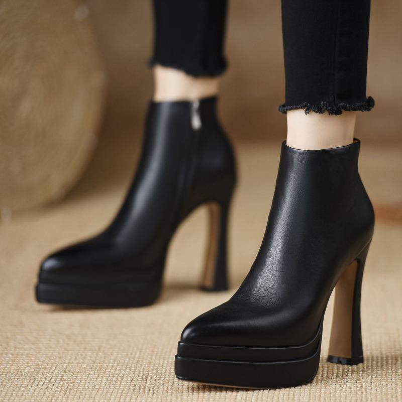 New Retro Fashion Side Zip Booties Feminine Versatile Pointed Toe Fashion Platform Heels 39 чорний
New Retro Fashion Side Zip Booties Feminine Versatile Pointed Toe Fashion Platform Heels 39 чорний