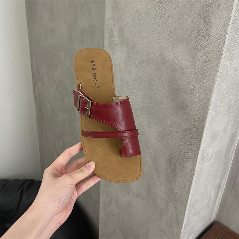 Французские ретро-римские тапочки в стиле женские летние 2025 года, верхняя одежда, повседневные пляжные сандалии 40 красный
Французские ретро-римские тапочки в стиле женские летние 2025 года, верхняя одежда, повседневные пляжные сандалии 40 красный