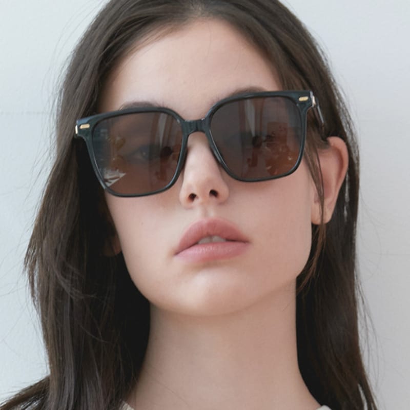 One Brilliant Avery-OB408-Black Brown FREE
One Brilliant Avery-OB408-Black Brown FREE