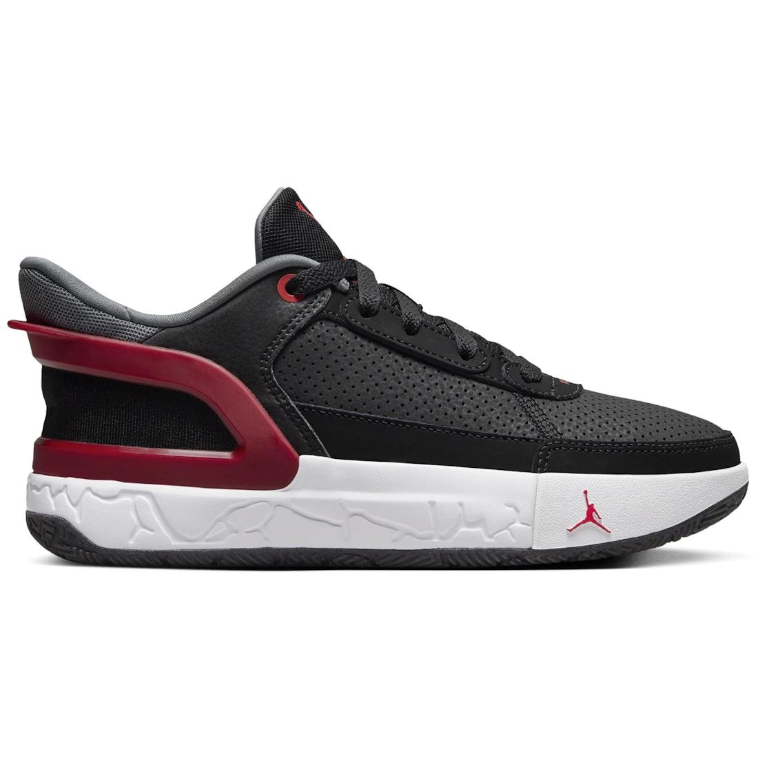 Sneaker Jordan DAY1 EO Black Cool Grey White University Red (GS)(FQ1306-006) 40
Sneaker Jordan DAY1 EO Black Cool Grey White University Red (GS)(FQ1306-006) 40