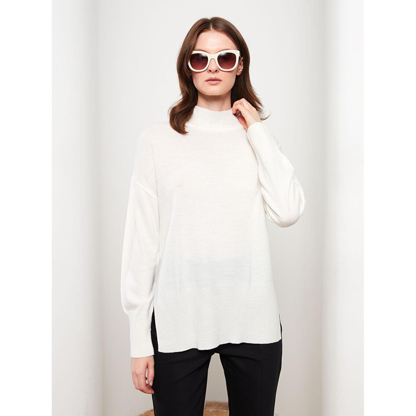 Половина водолазки прямой с длинным рукавом женский трикотажный свитер экрю
Половина водолазки прямой с длинным рукавом женский трикотажный свитер экрю