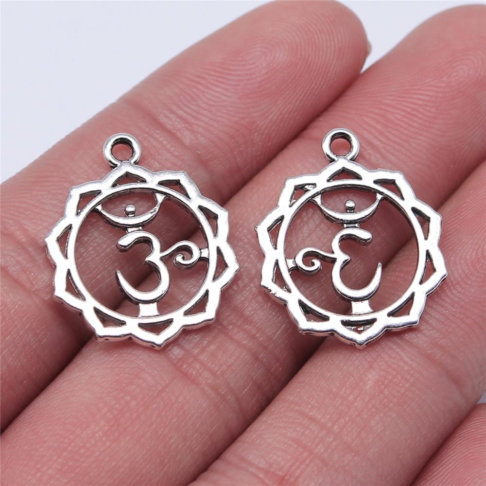 10pcs Charms Yoga Om Pendants Making DIY Handmade Tibetan Silver Color Vintage Antique Bronze Color Jewelry Making Finding
10pcs Charms Yoga Om Pendants Making DIY Handmade Tibetan Silver Color Vintage Antique Bronze Color Jewelry Making Finding