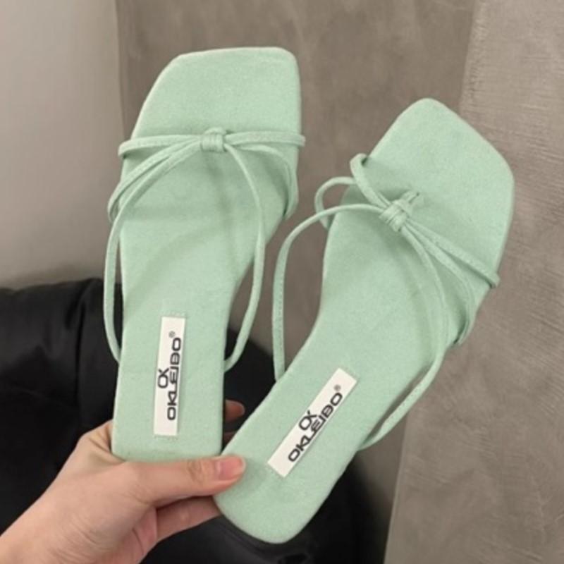 Fashion 2025 Summer New Fairy Tale Inspired Green Flat Thong Sandals for Women Anti-Slip Outdoor Beach Slides Trendy Outdoor Slippers 35
Fashion 2025 Summer New Fairy Tale Inspired Green Flat Thong Sandals for Women Anti-Slip Outdoor Beach Slides Trendy Outdoor Slippers 35