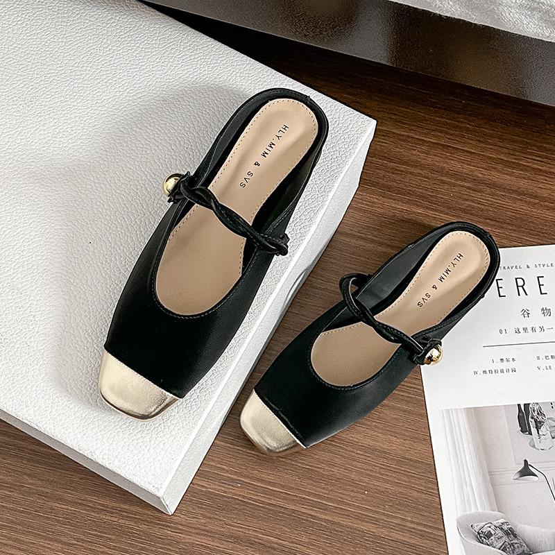 G3760-37 French baotou half slippers women s summer 2025 new spring and autumn lazy half support one pedal muller shoes 40 чорний
G3760-37 French baotou half slippers women s summer 2025 new spring and autumn lazy half support one pedal muller shoes 40 чорний