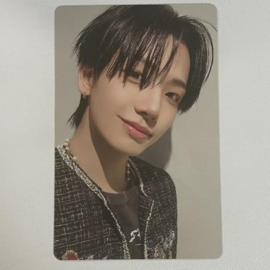 BOYNEXTDOOR Райский концерт DVD Мён Чжэ-хён
BOYNEXTDOOR Райский концерт DVD Мён Чжэ-хён