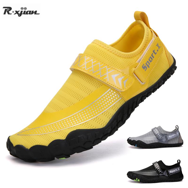 Quick -Drying Water Shoes Unisex Beach Socks Five -Finger Barefoot Sports Shoes Men Swimming Diving Fishing Water Sports Shoes
Quick -Drying Water Shoes Unisex Beach Socks Five -Finger Barefoot Sports Shoes Men Swimming Diving Fishing Water Sports Shoes