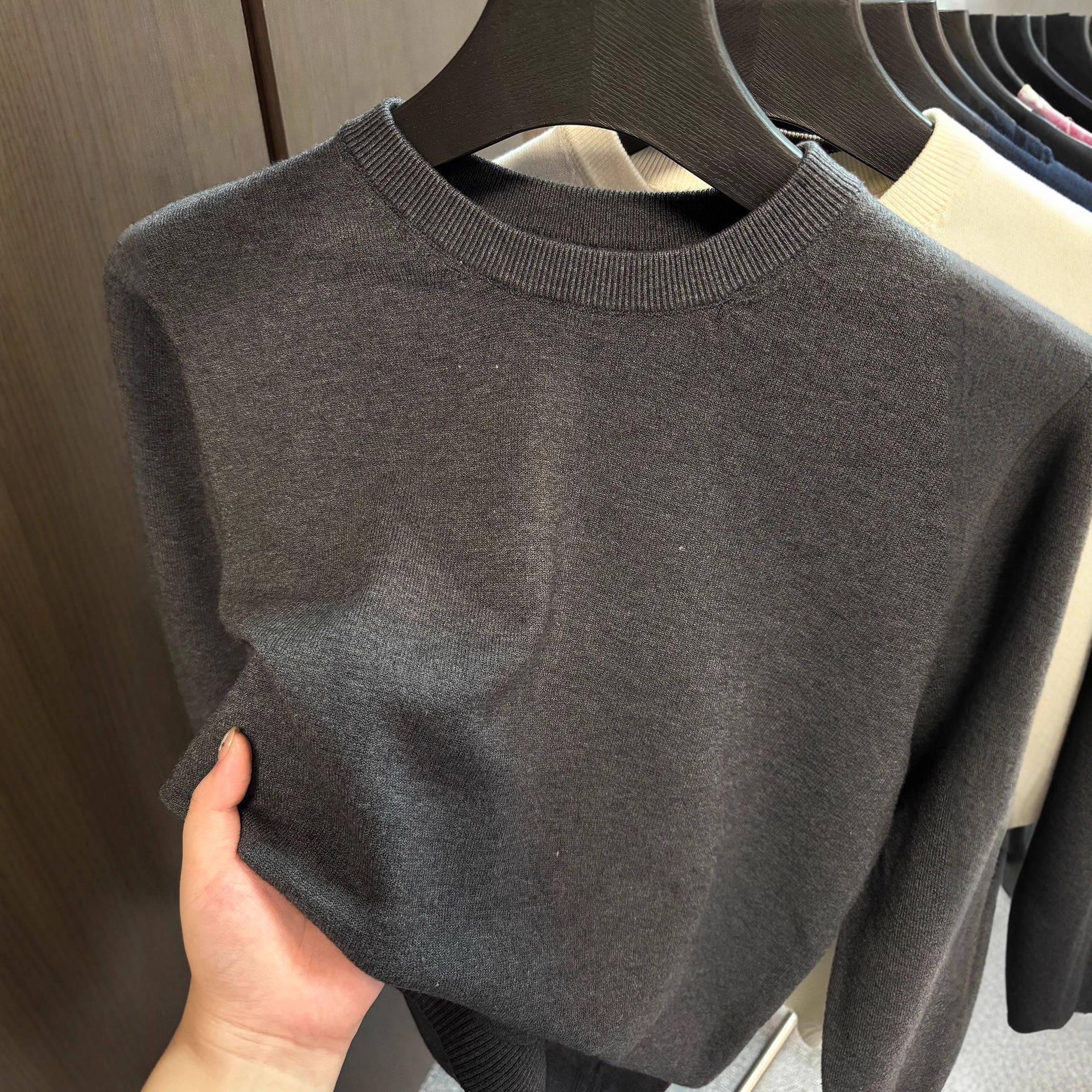 Men s Round Neck Knit Sweater: High-End Autumn Winter Style 3XL темно-сірий
Men s Round Neck Knit Sweater: High-End Autumn Winter Style 3XL темно-сірий