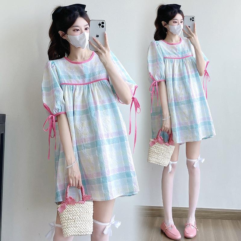 Sweet Dopamine Maternity Plaid Dress with Contrast Straps & Bow Large
Sweet Dopamine Maternity Plaid Dress with Contrast Straps & Bow Large