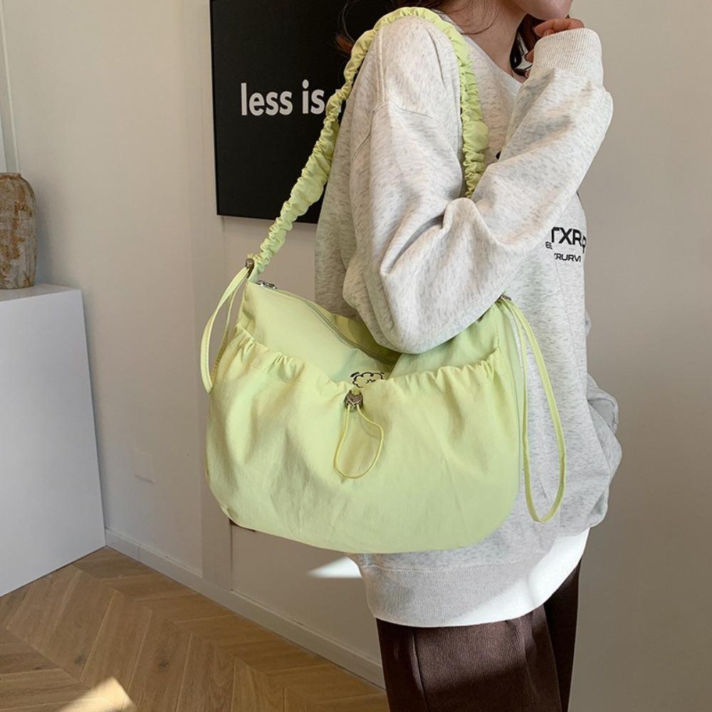 Nylon Pleated Shoulder Bag Solid Color Tote Bag Trendy Drawstring Crossbody Bag Girls бежевий
Nylon Pleated Shoulder Bag Solid Color Tote Bag Trendy Drawstring Crossbody Bag Girls бежевий