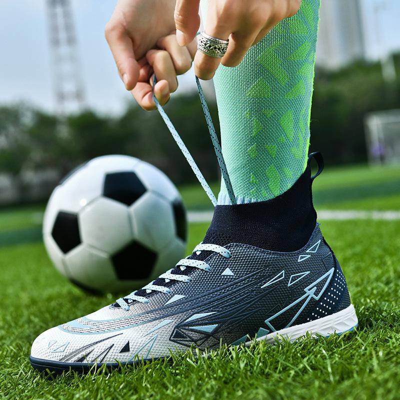 Assassin 13 Mandarin duck football shoes men s TF broken nails long nails non-slip FG nails C Luo 14 Messi student training shoes women 35
Assassin 13 Mandarin duck football shoes men s TF broken nails long nails non-slip FG nails C Luo 14 Messi student training shoes women 35