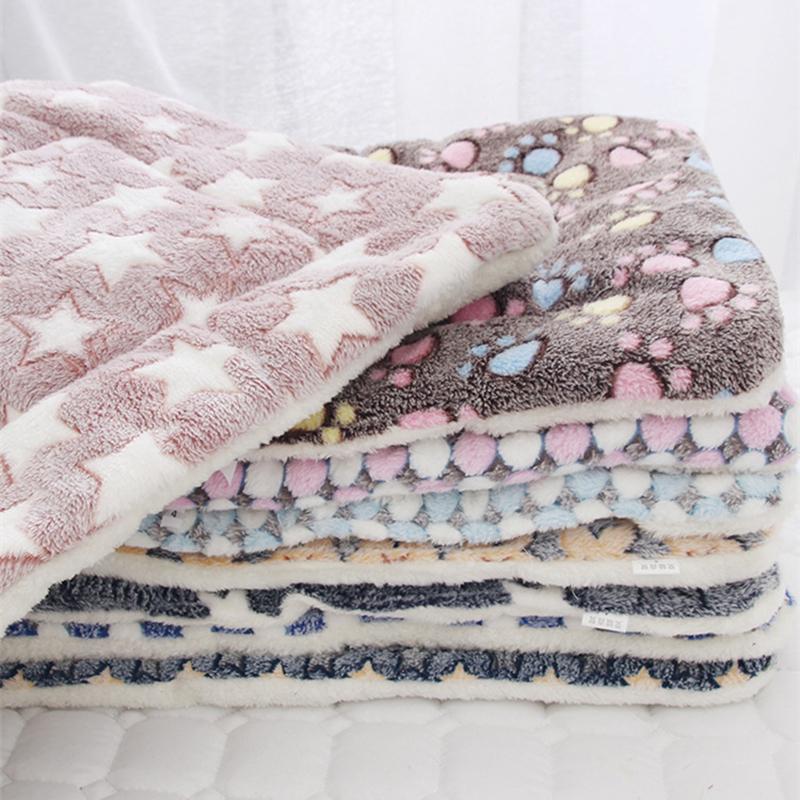 49*32 см, кошка, собака, теплая зима, фланелевый коврик для кровати, коврик для отдыха, нескользящий, одеяло
49*32 см, кошка, собака, теплая зима, фланелевый коврик для кровати, коврик для отдыха, нескользящий, одеяло