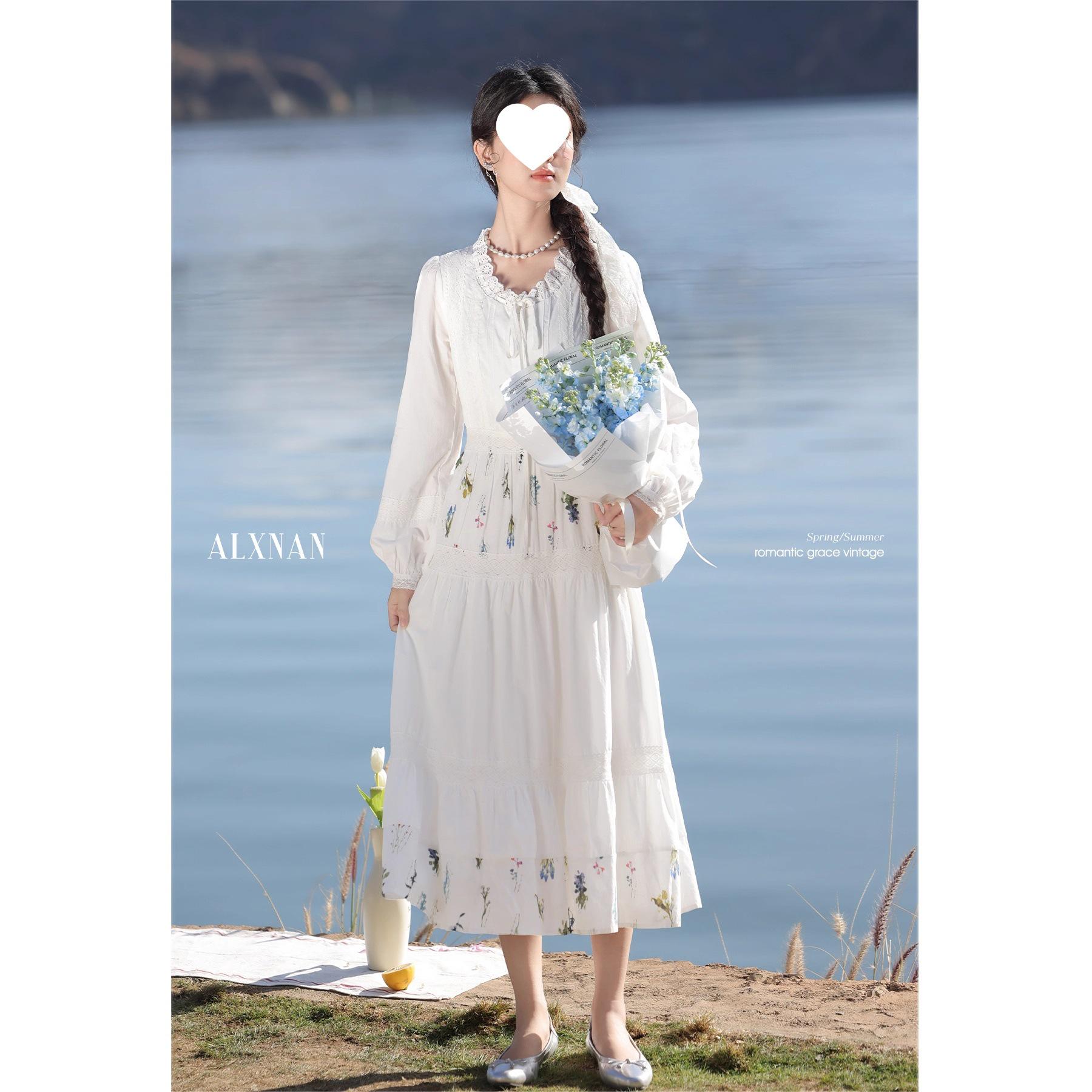 2026 Spring Women s French-Style Cream White Slimming Long Dress - Youthful and Simple S
2026 Spring Women s French-Style Cream White Slimming Long Dress - Youthful and Simple S