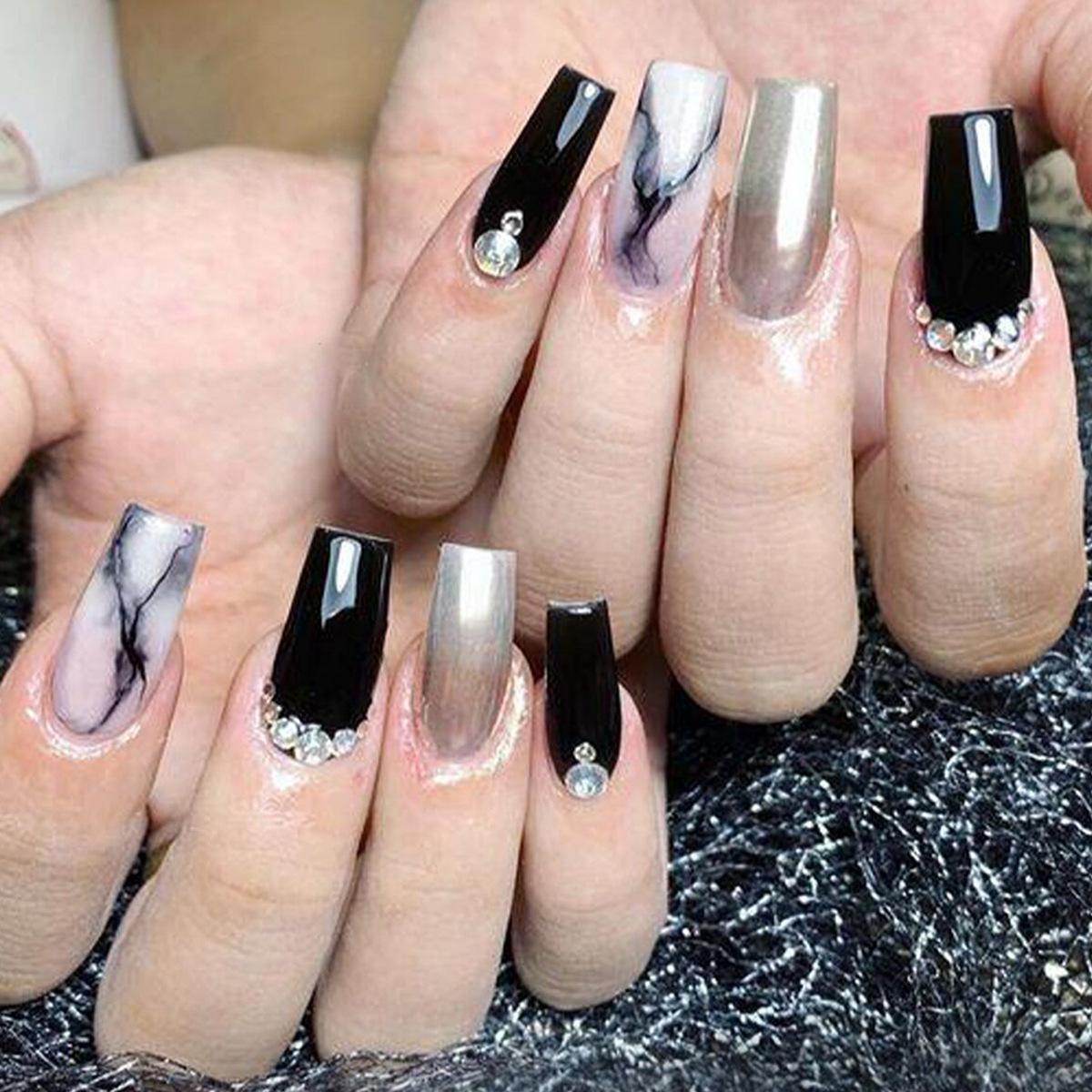 Water Diamond Wearable Nail Black Nail Marble Medium False Nail Autumn/Winter Wearable Nail Patch Nail Patch
Water Diamond Wearable Nail Black Nail Marble Medium False Nail Autumn/Winter Wearable Nail Patch Nail Patch
