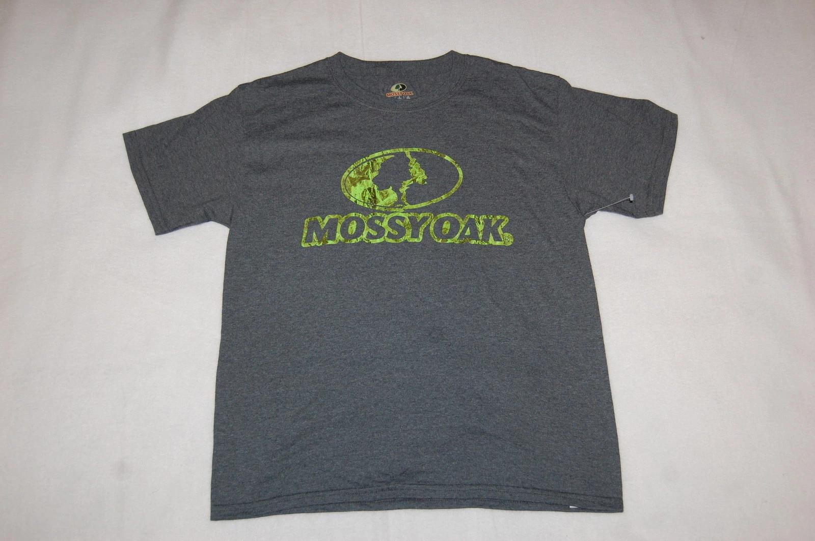 Boys S/S T-Shirt MOSSY OAK Grayish Blue w/Green Logo S 6-7 M 8 L 10-12 XL 14-16 130
Boys S/S T-Shirt MOSSY OAK Grayish Blue w/Green Logo S 6-7 M 8 L 10-12 XL 14-16 130
