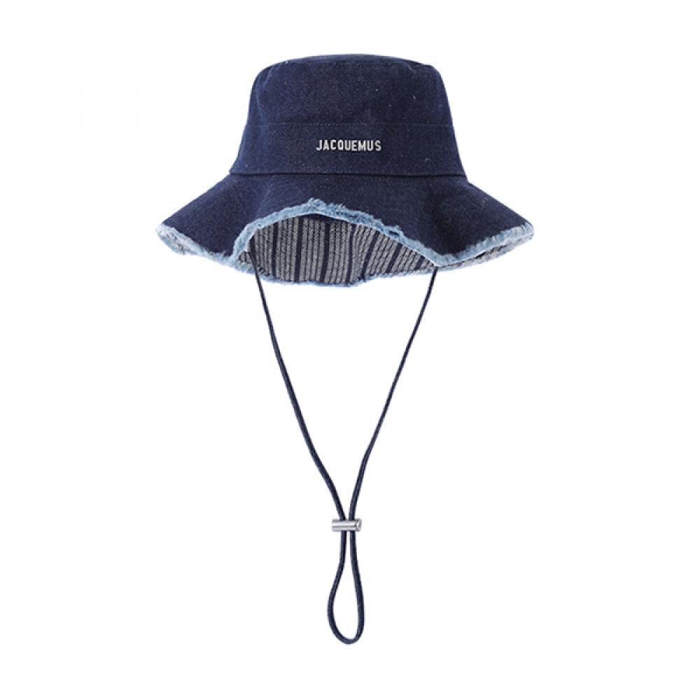 Jacquemus 213ac002 1513 38f Джинсовая панама Le Bob Artichoke 213AC002-1513 38F (56)
Jacquemus 213ac002 1513 38f Джинсовая панама Le Bob Artichoke 213AC002-1513 38F (56)