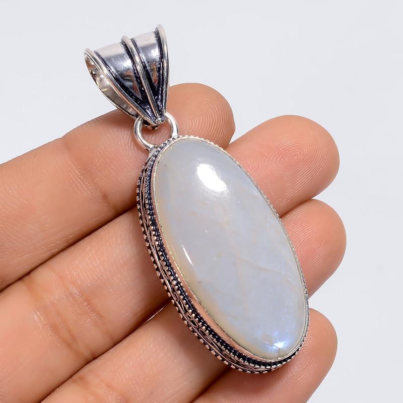 Amazing Top Grade Qualite 100% Natural White Moonstone Oval Shape Vintage Style Handmade Jewelry 925 Steling Silver Pendant 2.1 WSJ-4893 2.1
Amazing Top Grade Qualite 100% Natural White Moonstone Oval Shape Vintage Style Handmade Jewelry 925 Steling Silver Pendant 2.1 WSJ-4893 2.1