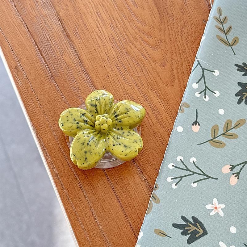 Solid Color Three-Dimensional Flower Mobile Phone Airbag Bracket Cherry Blossom Paste Ring Watching Drama Desktop Bracket Female
Solid Color Three-Dimensional Flower Mobile Phone Airbag Bracket Cherry Blossom Paste Ring Watching Drama Desktop Bracket Female