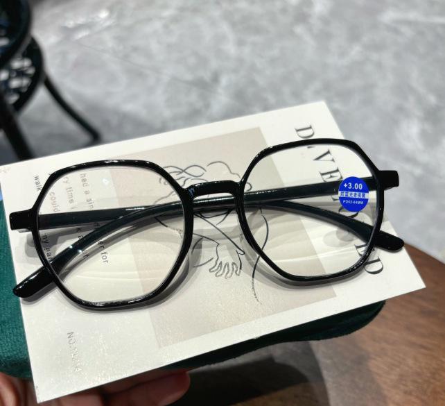 Women s Transparent Ultralight Reading Glasses, High-Definition, Anti-Blue Light, Comfortable for Presbyopia. +400 (Ages 70+) чорний
Women s Transparent Ultralight Reading Glasses, High-Definition, Anti-Blue Light, Comfortable for Presbyopia. +400 (Ages 70+) чорний