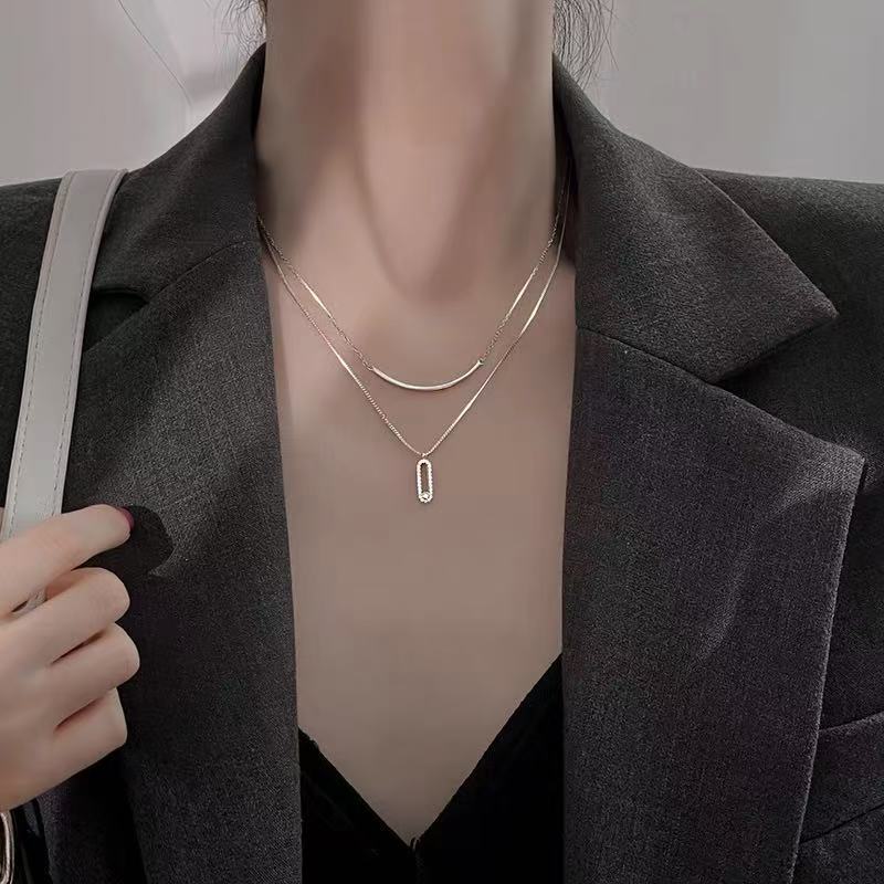 Female Double-layer Layered Niche Collarbone Necklace срібний
Female Double-layer Layered Niche Collarbone Necklace срібний