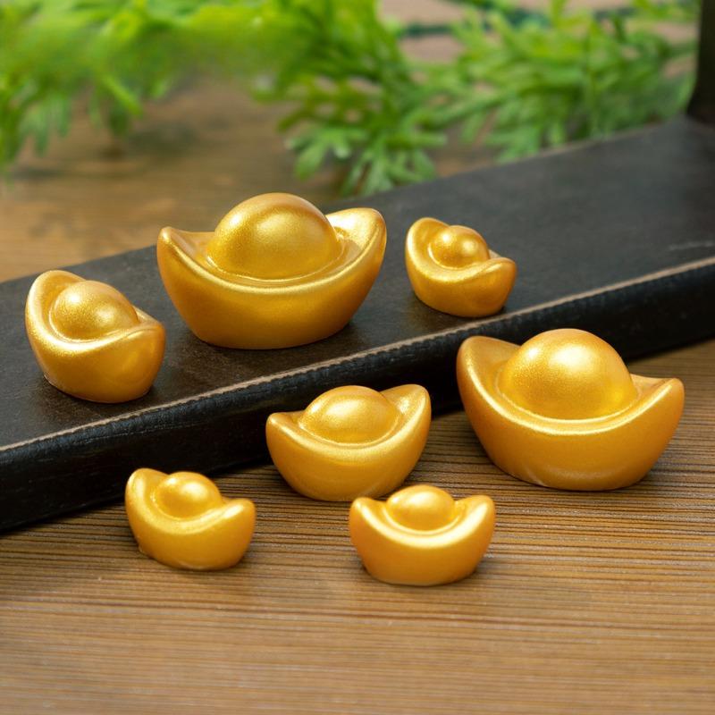 New Year s Wealth-attracting Golden Large Medium and Small Ingots Decorative Accessories Mini Desktop Miniature Ornaments 4#
New Year s Wealth-attracting Golden Large Medium and Small Ingots Decorative Accessories Mini Desktop Miniature Ornaments 4#